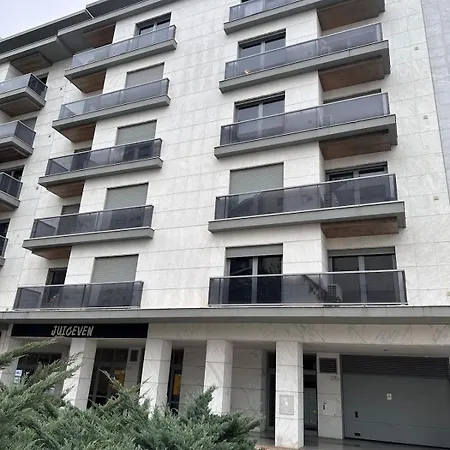 Jd Zoo Rooftop Apartment *